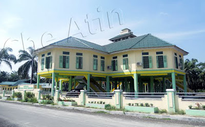 Istana Maimun yakni salah satu dari ikon kota Medan Istana – Istana Kerajaan di Indonesia yang Masih Ada di Pulau Andalas